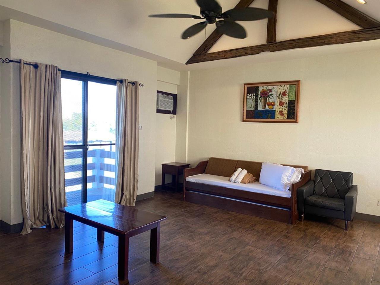 El Puerto Marina Beach Resort & Vacation Club Lingayen Exterior foto